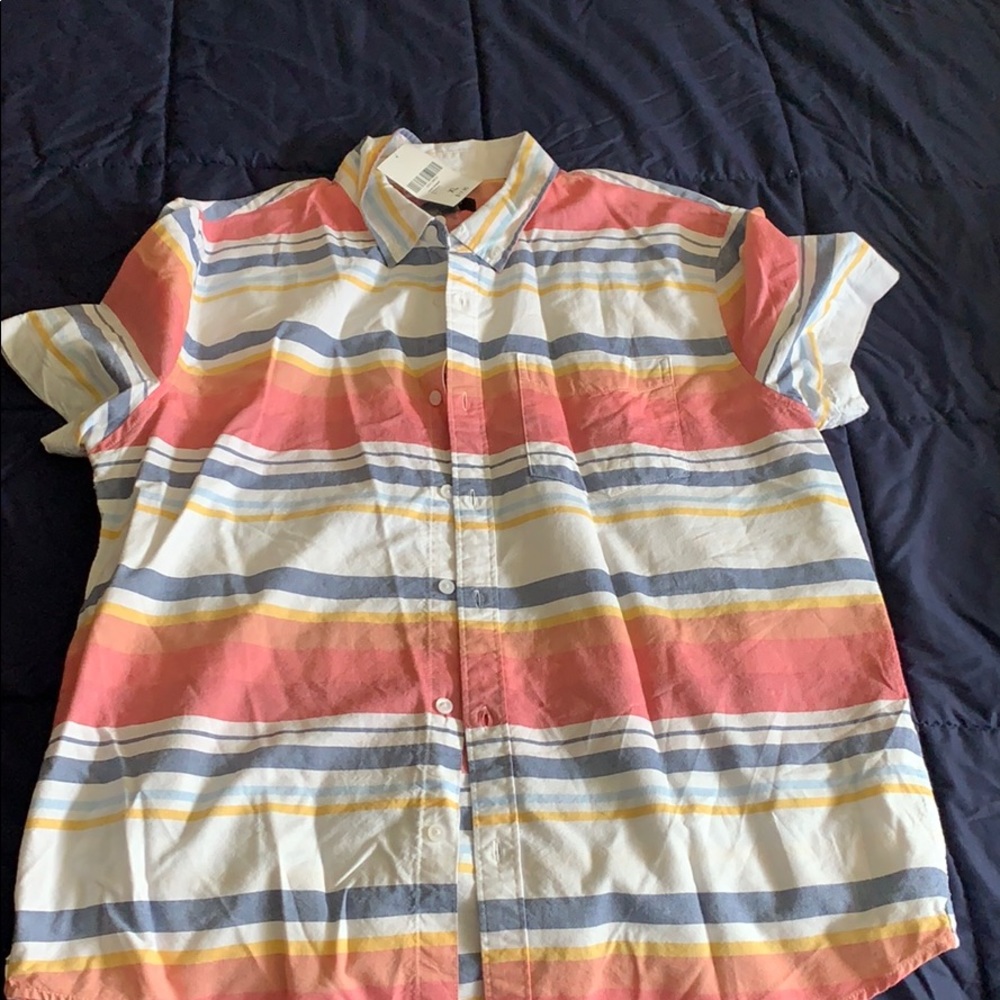 Men’s Short Sleeve Button down shirt